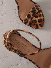 Leopard Signature Premium Leather Round Toe Buckle Detail Mid Simple Sandals - Image 9 of 9