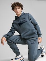 هودي بشعار كبير أساسي للرجال من Puma - صورة 1 من 5