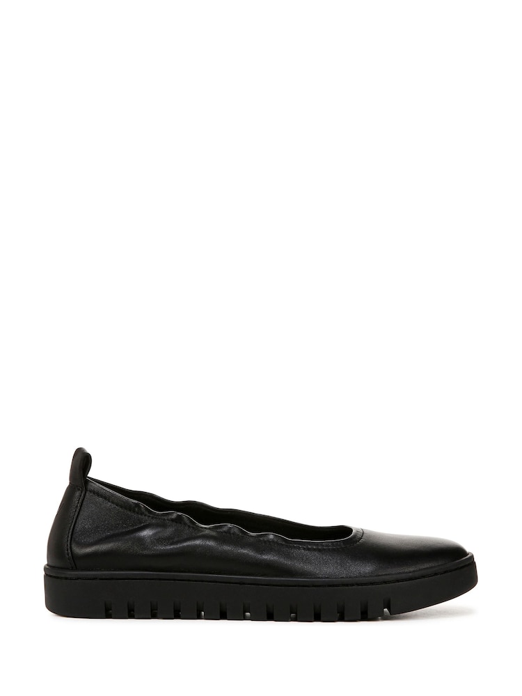 Vionic Coupe classique Uptown Ballet Noir Chaussures - Image 1 of 7