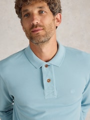 White Stuff Langarm-Poloshirt im Utility-Design aus 100 % Baumwolle - Bild 4 von 6