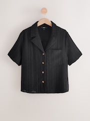 Negro - Camisa de manga corta con bordado para vacaciones - Imagen 1 de 4