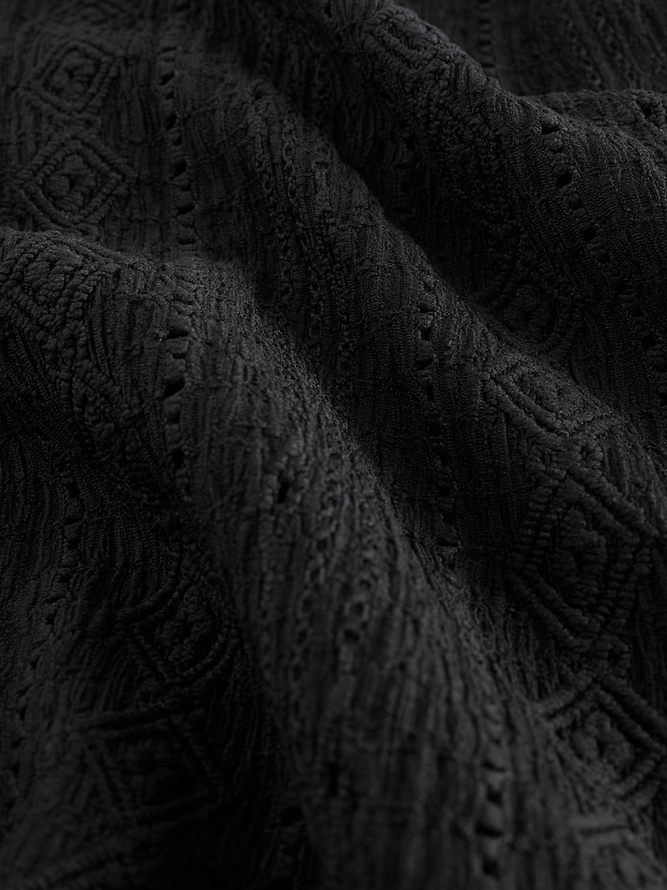 Negro - Camisa de manga corta con bordado para vacaciones - Imagen 4 de 4