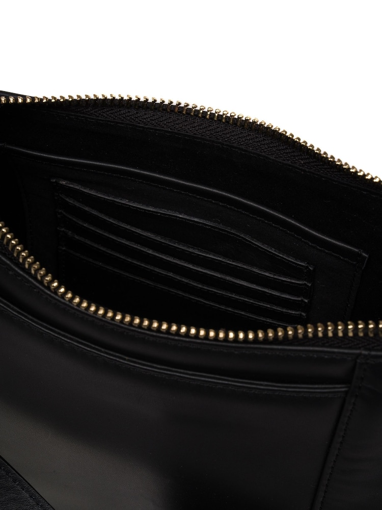 Pure Luxuries London Ashley Leather Crossbody Bag - Image 7 of 7