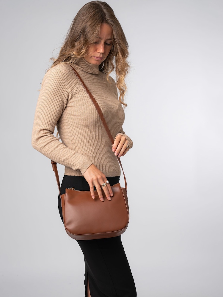 Pure Luxuries London Ashley Leather Crossbody Bag - Image 2 of 7
