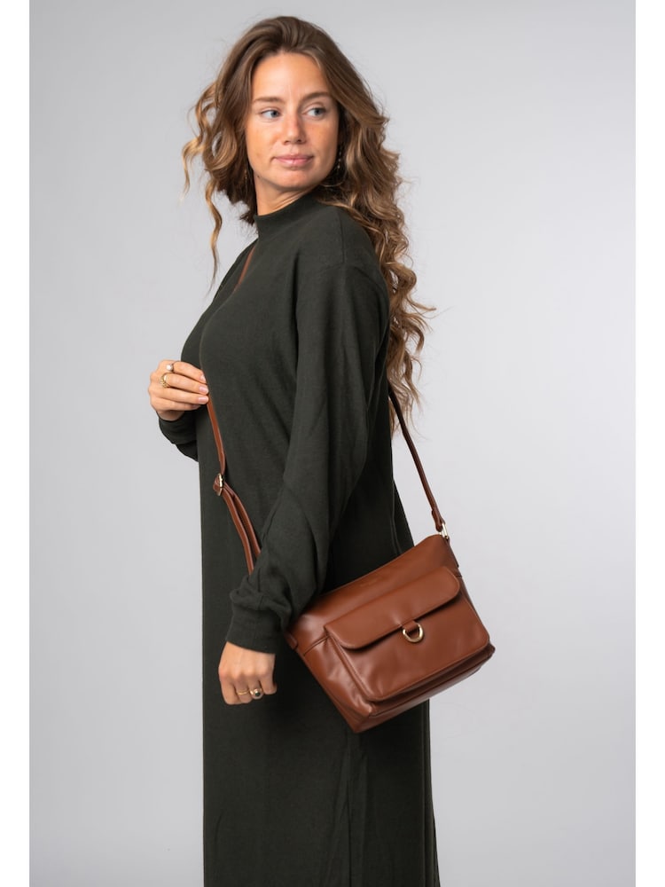 Pure Luxuries London 'Laura' Leather Crossbody Bag - Image 1 of 7