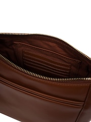 Pure Luxuries London 'Laura' Leather Crossbody Bag - Image 7 of 7