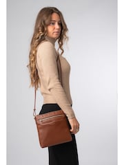 Braun - Pure Luxuries London 'Brooke' Leather Cross-Body Bag - Bild 7 von 7