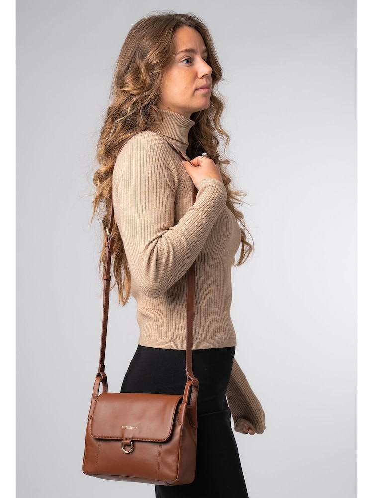 Pure Luxuries London 'Cassie' Leather Crossbody Bag - Image 2 of 7