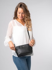Pure Luxuries London 'Natalie' Leather Cross-Body Bag - Image 1 of 7