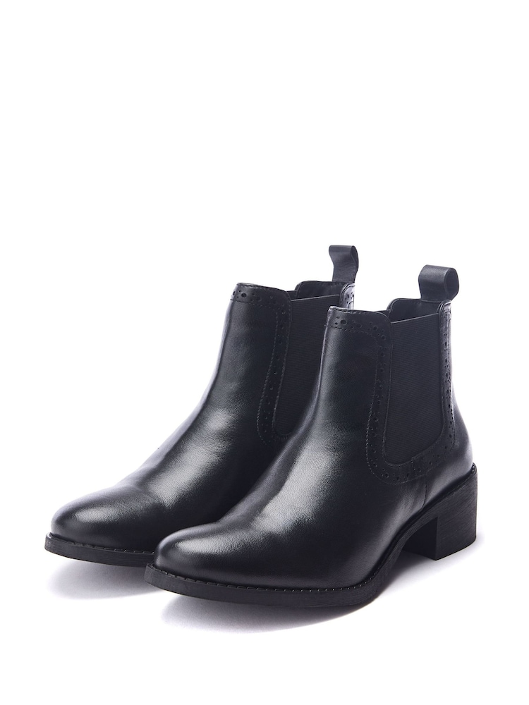 Moda in Pelle PERNILLA BROGUE DETAIL LEATHER CHELSEA BOOT - Image 4 of 4