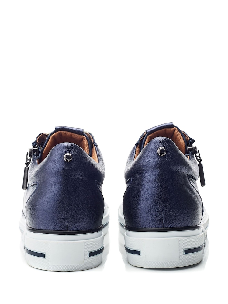 Moda in Pelle BRAMLEIGH HIDDEN WEDGE LEATHER TRAINER WITH SIDE ZIP DETAIL - Image 3 of 4