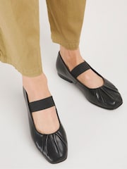 JD Williams Ruched Front Elastic Mary Jane Barre balerinke In Extra širok kroj - Slika 4 iz 4