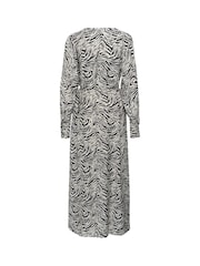 Kaffe KAjodie V-Neck Long Sleeves Maxi Dress - Image 6 of 6