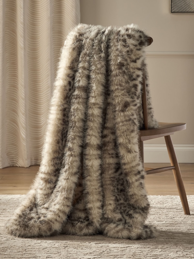 Grey Snow Leopard Print Faux Fur Throw - Image 2 of 5