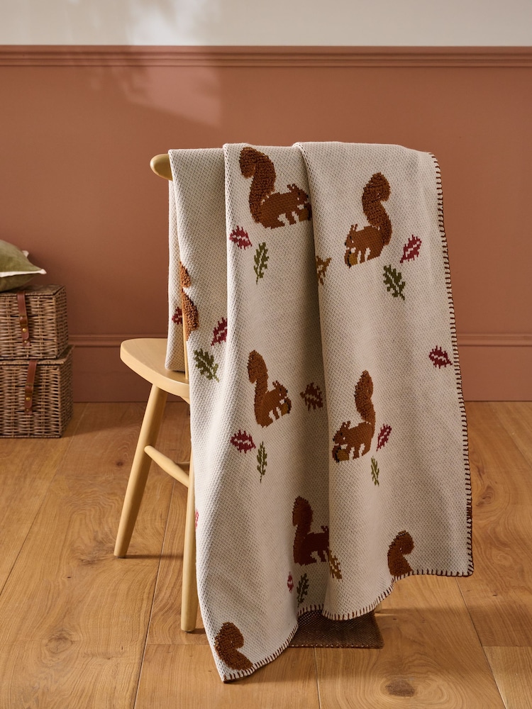 Natural Knitted Squirrel Throw - Image 2 of 5