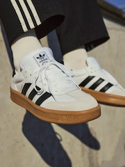 adidas Originals White XLG Samba Trainers - Image 2 of 11