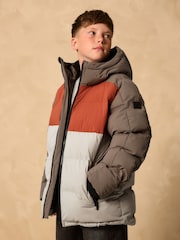 Rust Brown Colourblock - Spritzwasserfester, mit Microfleece gefütterter, wattierter Mantel (3–17 J.) - Bild 4 von 14
