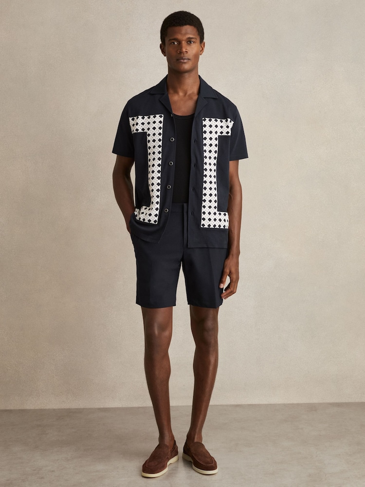 Azul marino - Reiss Deck Drawstring Chino Shorts - Imagen 1 de 6 Azul marino - Reiss Deck Drawstring Chino Shorts - Imagen 1 de 6