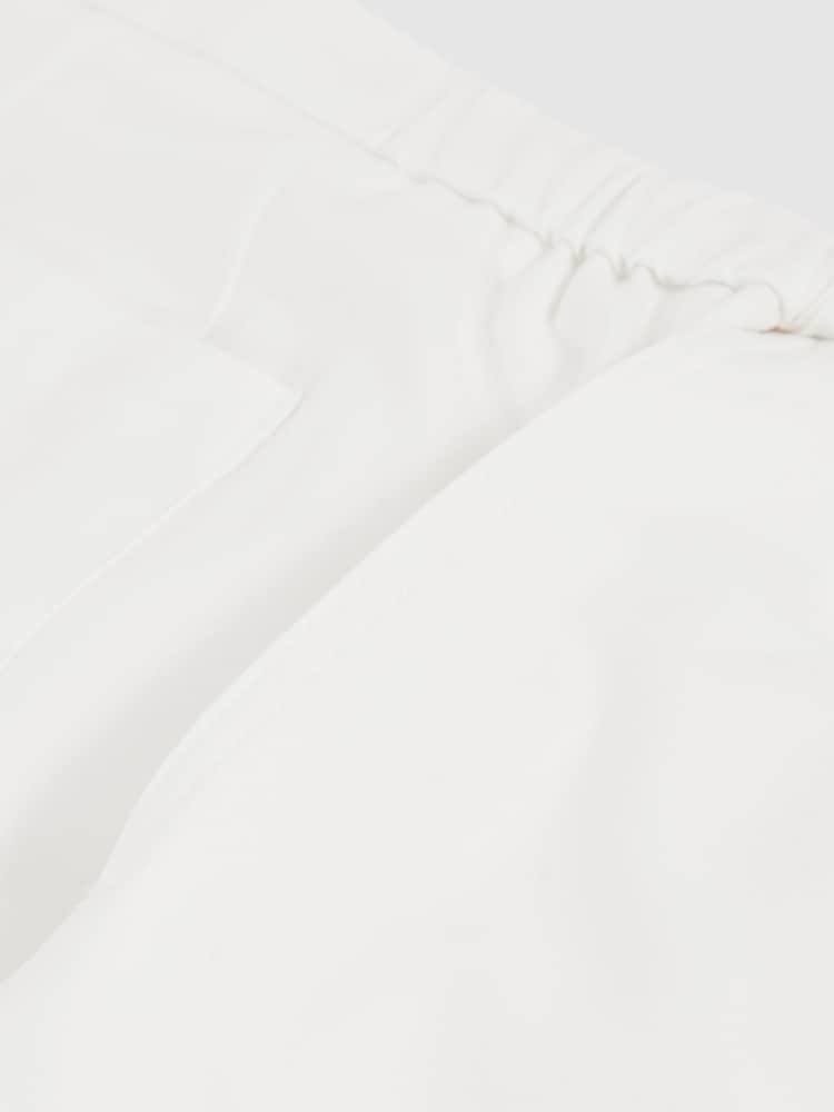 Blanco - Reiss Deck Drawstring Chino Shorts - Imagen 6 de 6 Blanco - Reiss Deck Drawstring Chino Shorts - Imagen 6 de 6