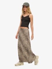 Superdry Leopard Column Maxi Skirt - Image 4 of 6