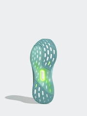 adidas Green Ultraboost 5 Trainers - Image 14 of 17