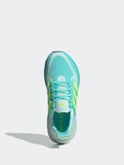 adidas Green Ultraboost 5 Trainers - Image 15 of 17