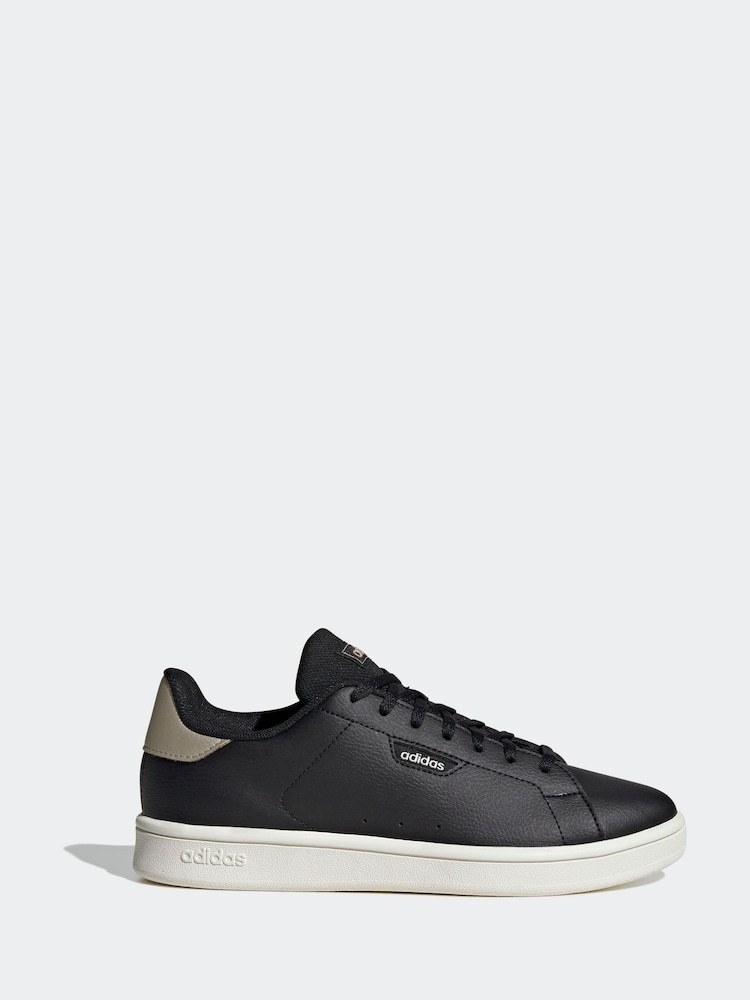 adidas Black Urban Courts - Image 1 of 9