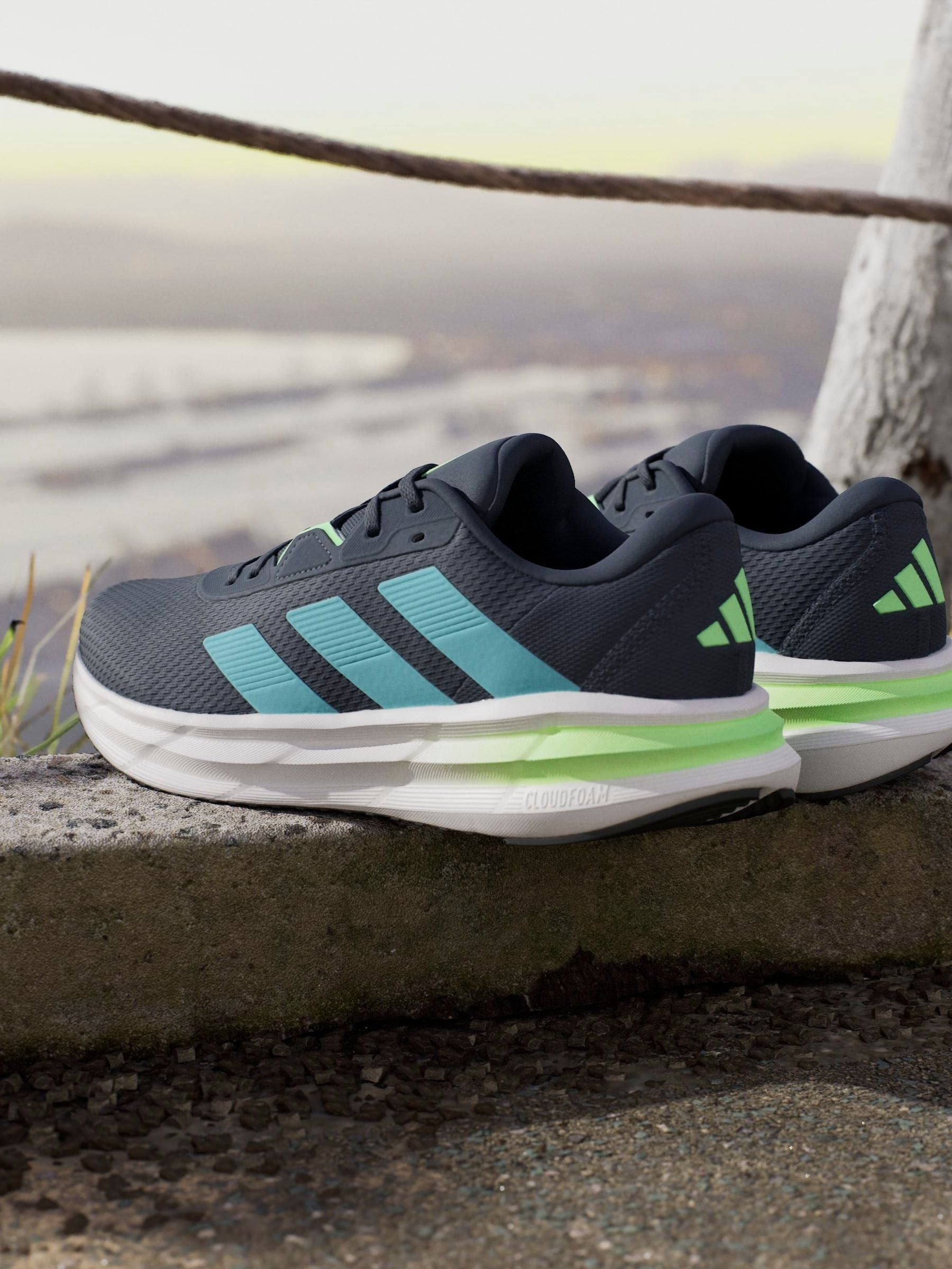 adidas バスケットボールシューズ ブラック/グリーン/ブルー Buy adidas Dark Blue Galaxy 7 Running Trainers from Next USA