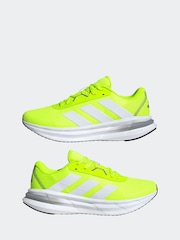adidas Green Galaxy 7 Running Trainers - Image 5 of 9