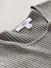 Gris - Camiseta de punto de alto contenido en algodón con cuello redondo y manga corta con diseño de canalé - Imagen 8 de 8