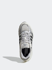 adidas Grey Crazy Chaos 2000 Trainers - Image 6 of 9