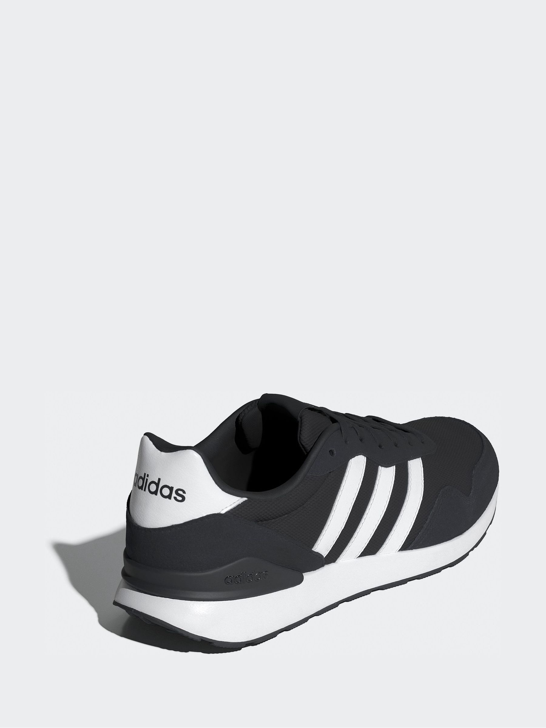 Next：日本 ブラック - adidas Run 60s 4.0 スニーカー from Next Japan