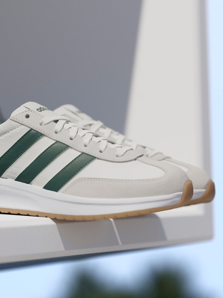adidas White Ecru Run 72s Trainers - Image 2 of 17 adidas White Ecru Run 72s Trainers - Image 2 of 17