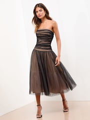 Black/White Premium Ruched Bandeau Prom Dress - Image 5 of 8