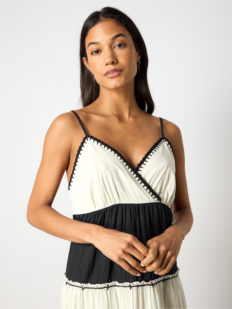 Ro&Zo Black Mono Colourblock V-Neck Maxi 100% Cotton Dress - Image 5 of 7