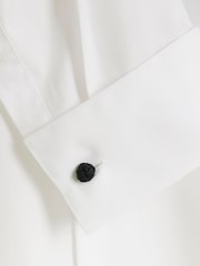 River Island White Dinner Shirt and Bow Tie Set - Image 6 of 6