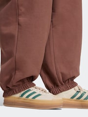 adidas Originals Brown Essentials Linear Loose Cuffed Joggers - Image 4 of 6