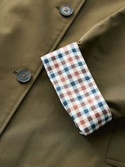 Verde cáqui - Casaco trench coat estilo heirtage com abotoamento simples e gola contrastante - Imagem 7 de 9