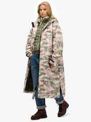 Superdry Pink Windbreaker Logo Changing Robe - Image 4 of 7