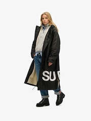 Superdry Black/White Windbreaker Logo Changing Robe - Image 4 of 7