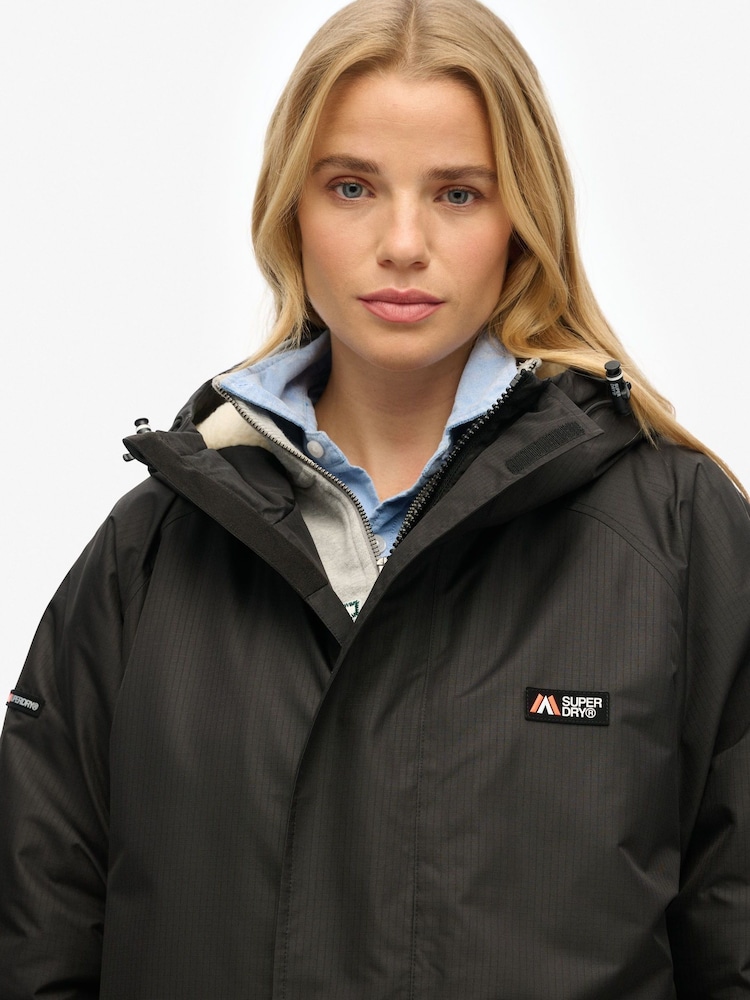 Superdry Black/White Windbreaker Logo Changing Robe - Image 5 of 7