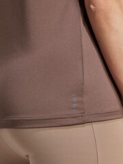 adidas Brown Light WE MIN T - Image 5 of 6