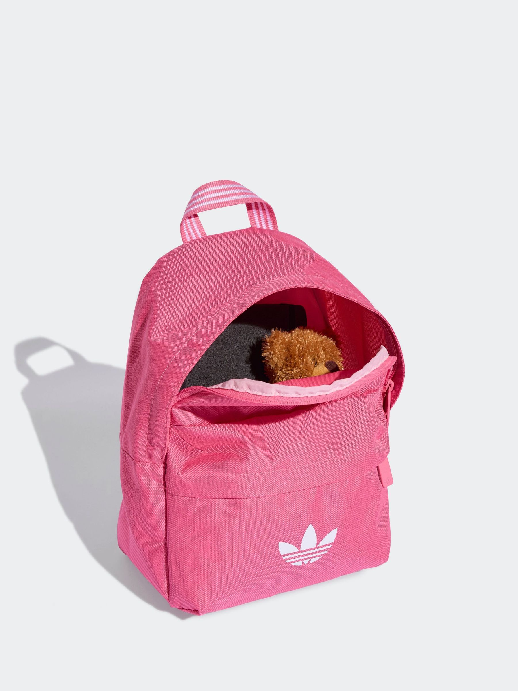 Next：日本 ピンク - adidas Originals スモール Adicolor バック