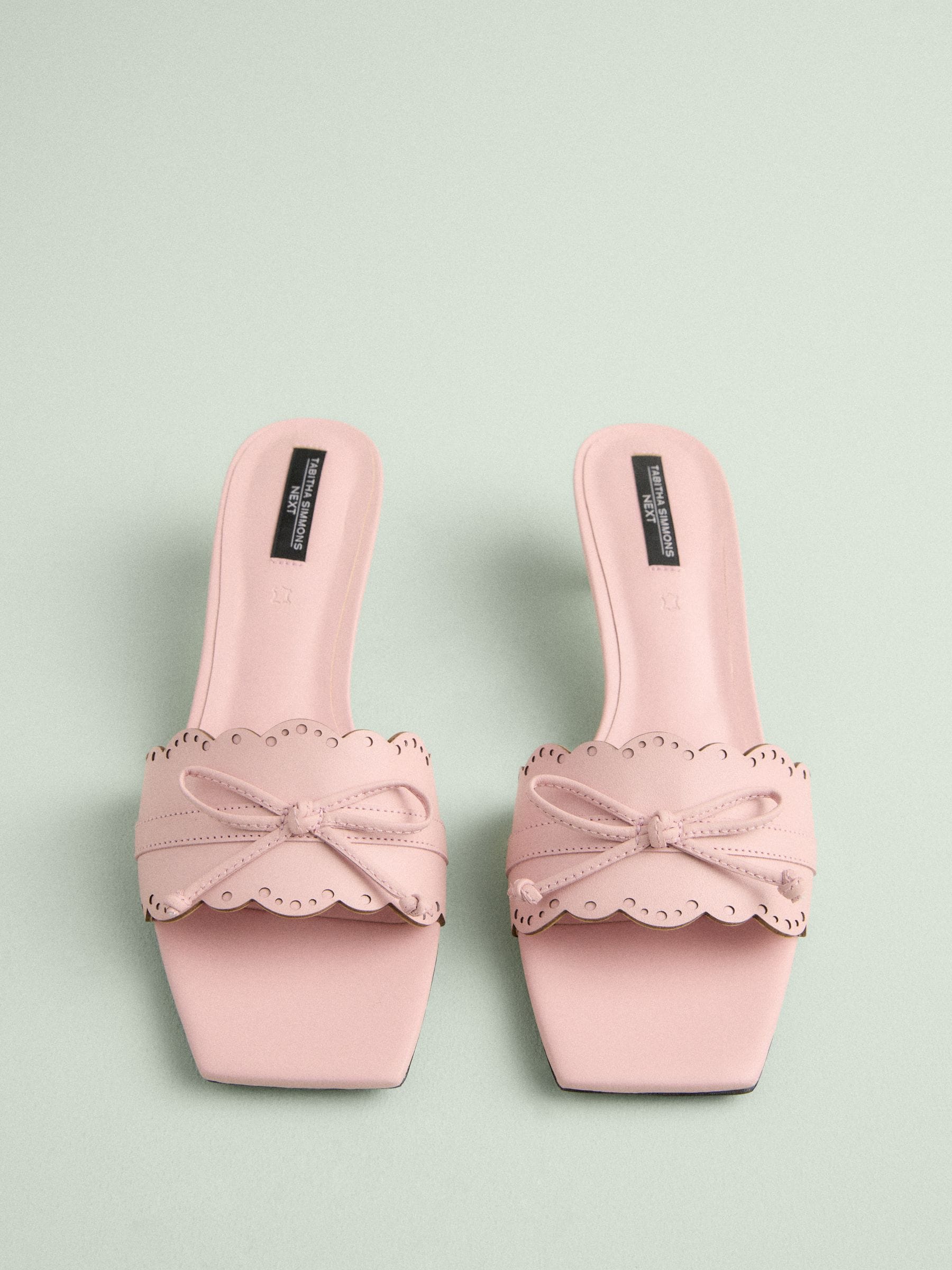 Tabitha Simmons タビサシモンズ ミュール メリージェーン 靴 Buy Black Tabitha Simmons x Next Elfie Leather Scalloped