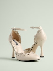 Bone Tabitha Simmons x Next Orton Leather Round Toe Laser Cut Detail Heels - Image 5 of 6