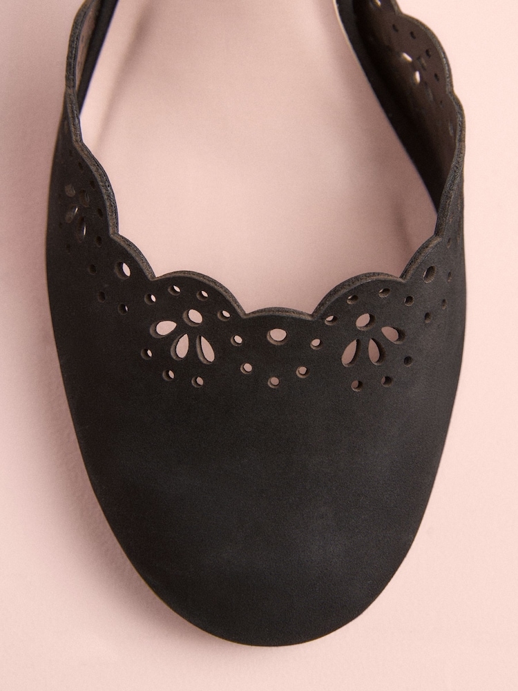 Black Tabitha Simmons x Next Orton Leather Round Toe Laser Cut Detail Heels - Image 11 of 11