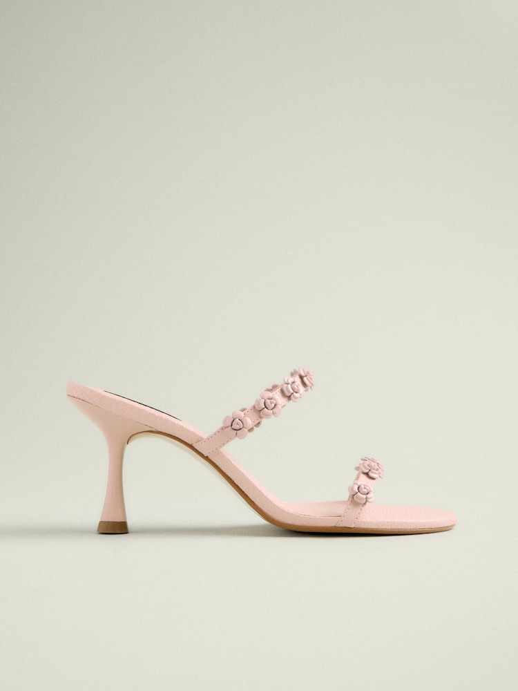Rosa claro - Tabitha Simmons x Next Flora Leather Double Flower Detail Heel Mules - Imagen 2 de 5
