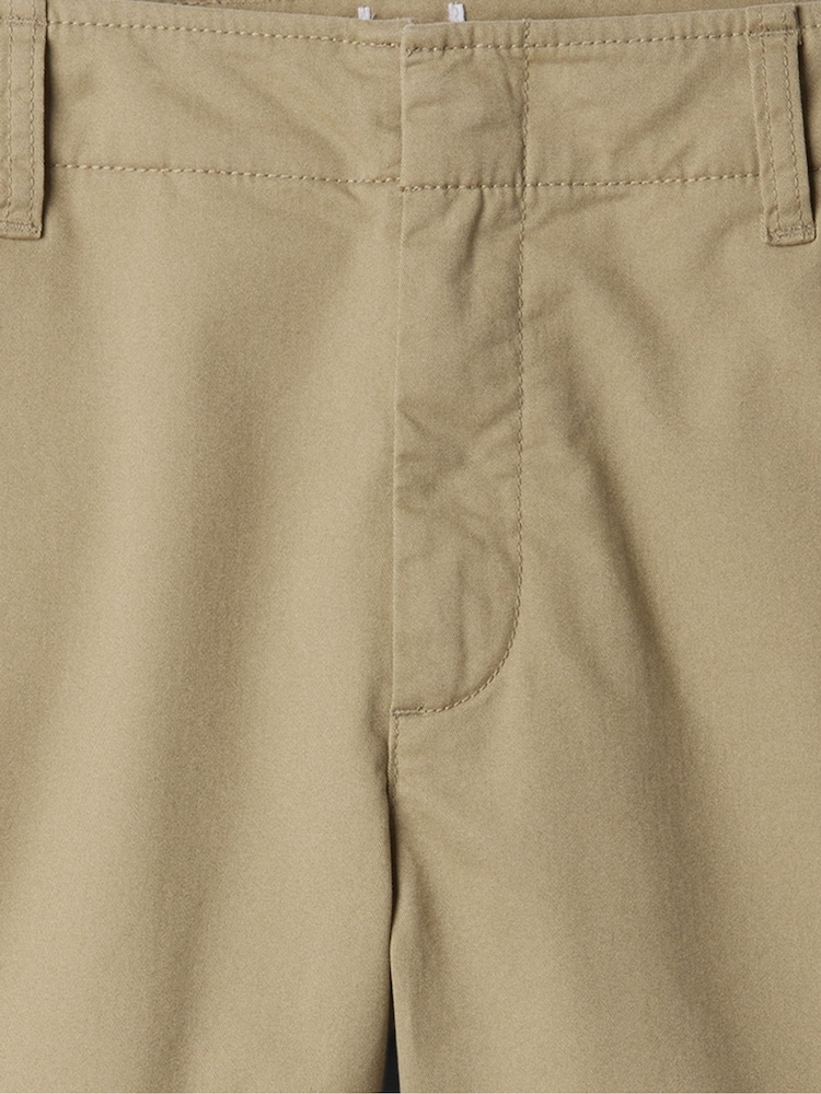 Gap Beige 5" Mid Rise Downtown Chinos Shorts - Image 3 of 3