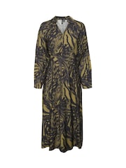 VERO MODA Green Printed Button Down Maxi Shirt Dress - Image 5 of 5