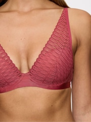 Triumph Purple Aura Spotlight T Wi and Padded Bra - Image 3 of 4